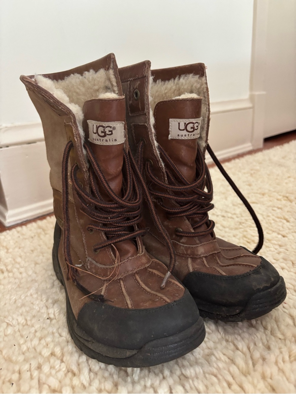 UGG Brown Leather Shearling Lace-Up Winter Boots